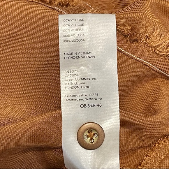 Anthropologie | Copper Bronze Metallic Look Cropped Raw Hem Button Down Shirt - Picture 9 of 9